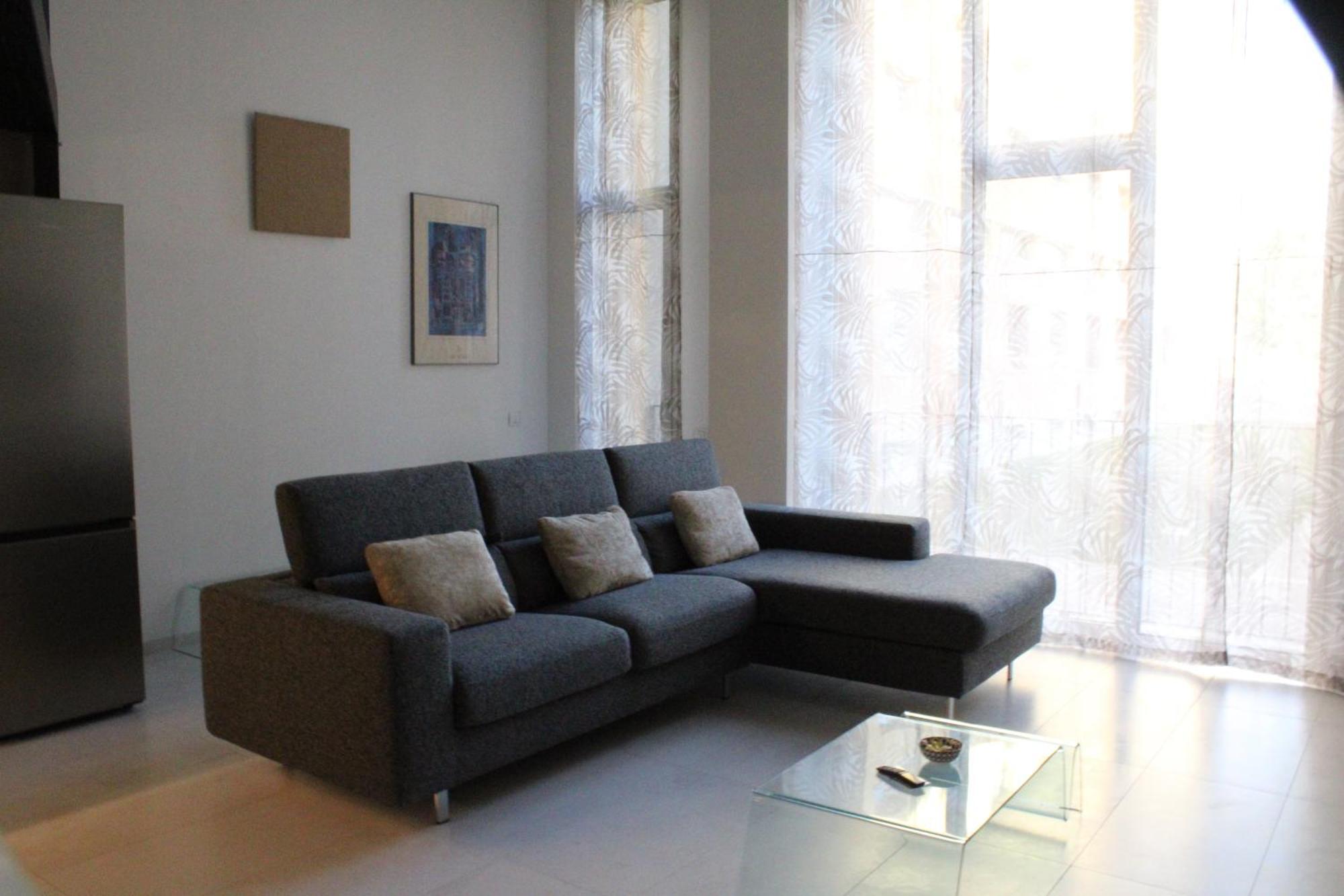 Milan Space Loft - Apartment Close To M5 Subway - Free Parking - Sky & Netflix Tv 外观 照片